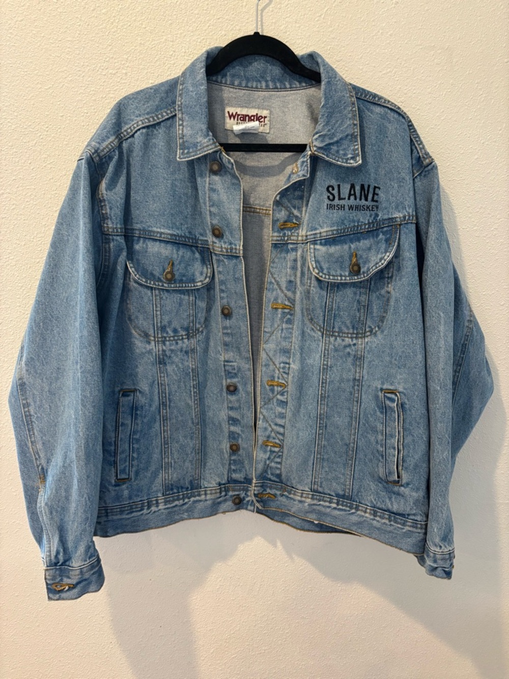 Wrangler Rugged Wear Denim Jean Jacket Slane Irish Whiskey XL cotton rigid